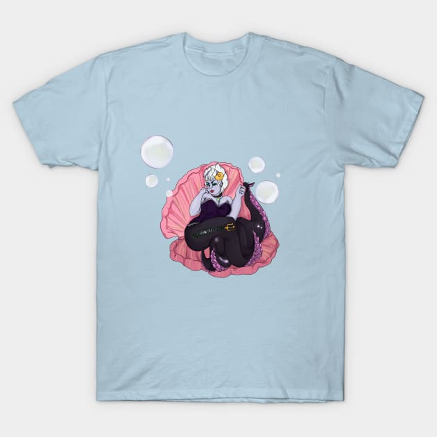 Pin-up Ursula T-Shirt by DanyeaT